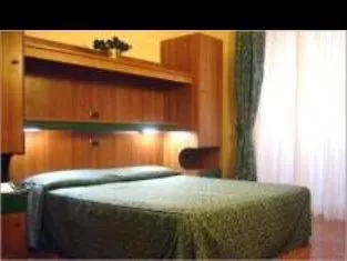 Corallo 2* Roma